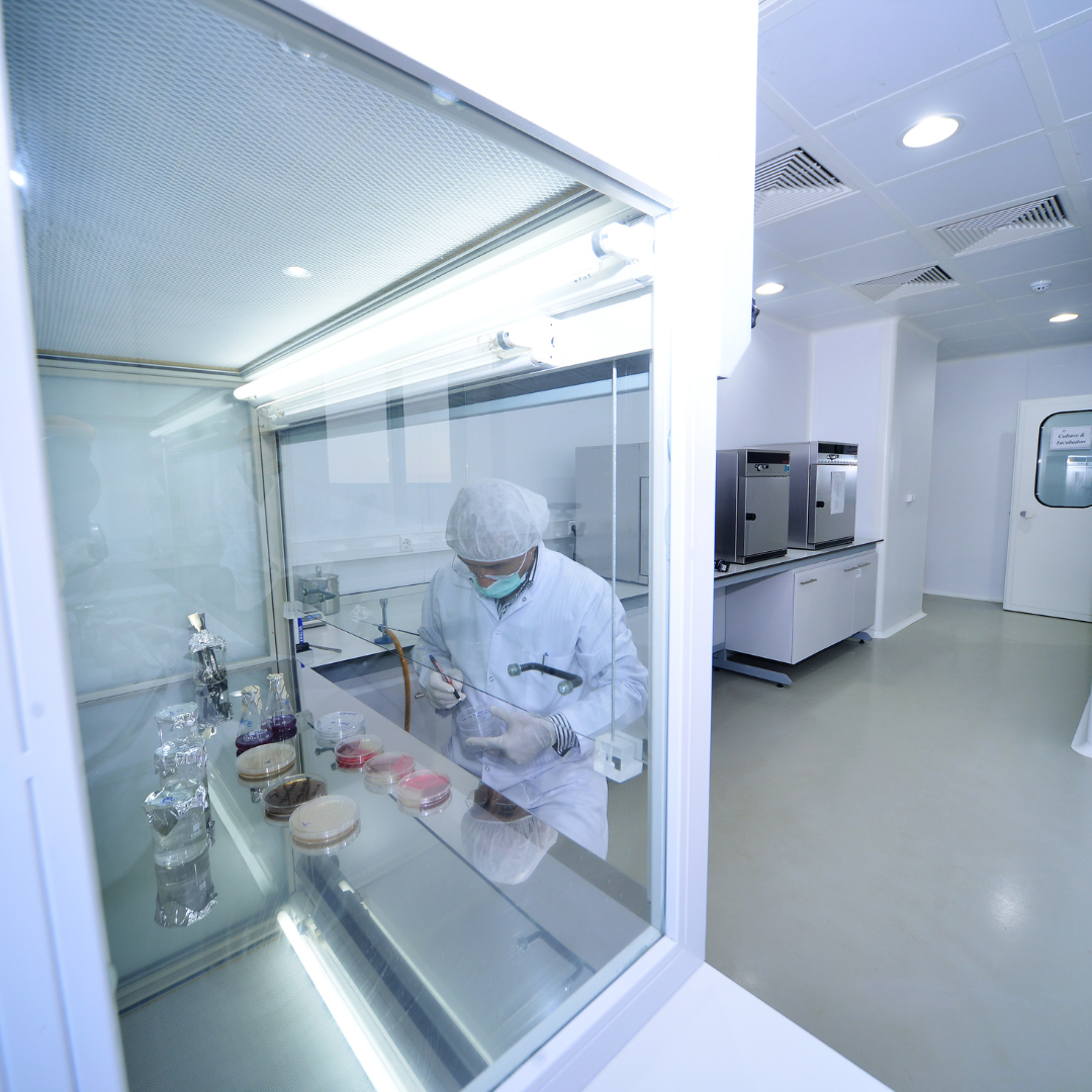 Exploring The Leading Fume Hood Manufacturers: A Buyer’s Guide