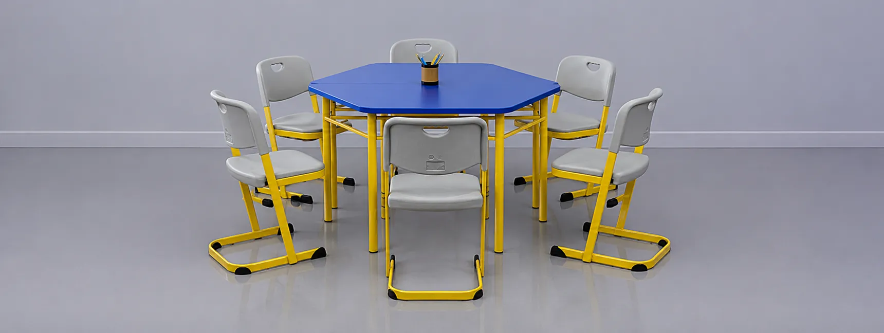 Clover Table for Kids
