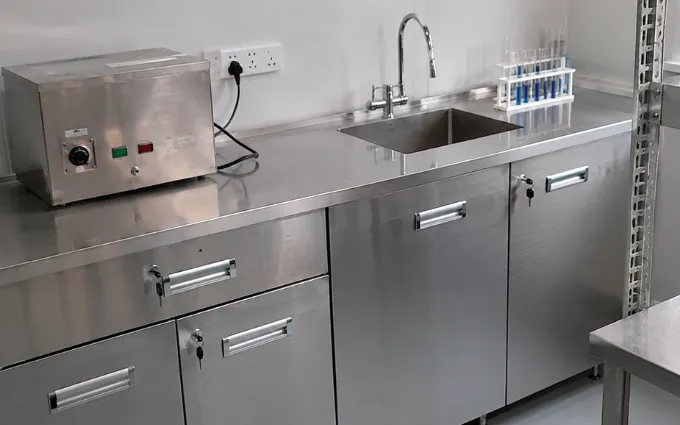 When Standard Laboratory Storage Cabinets are Superior